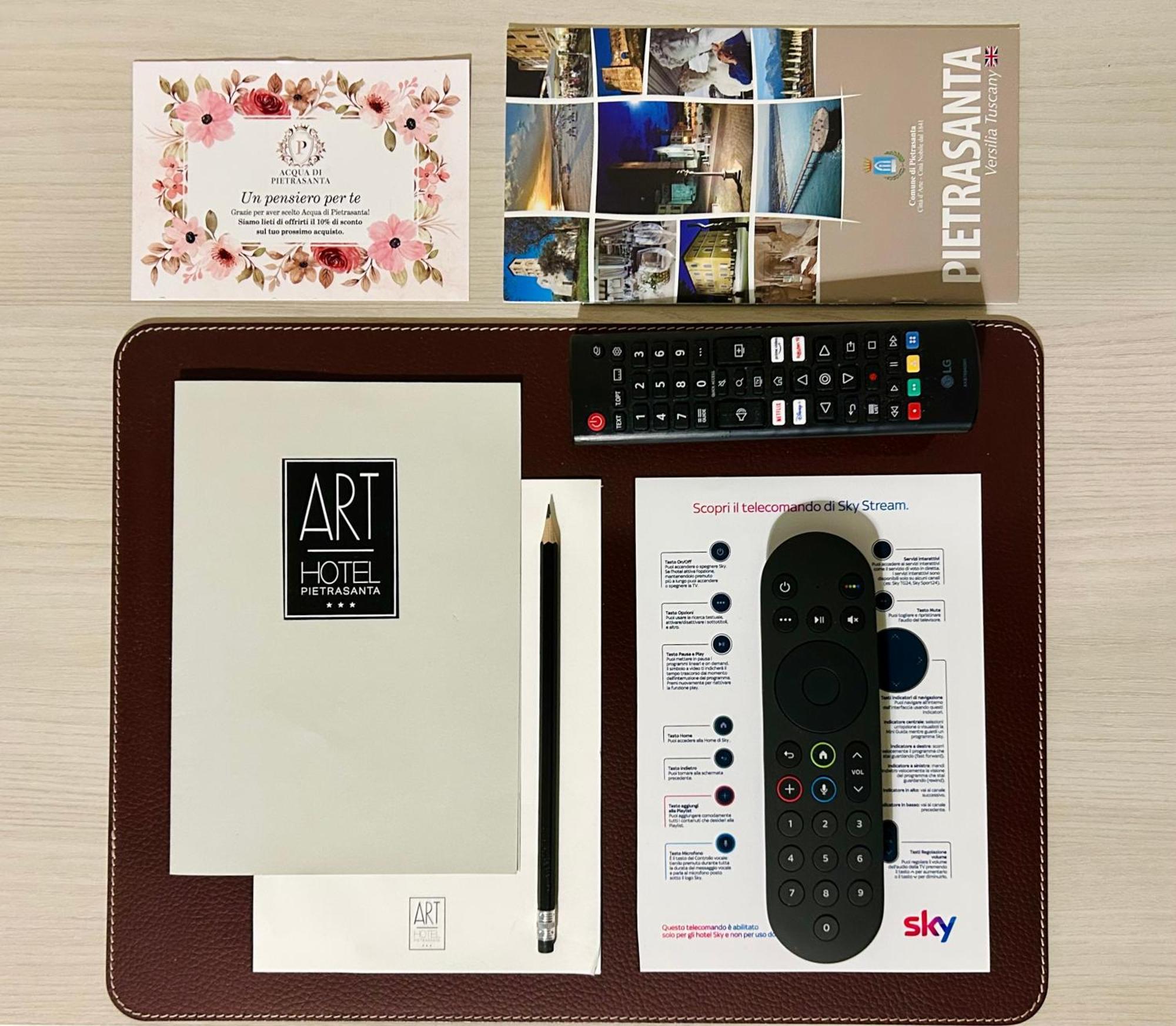 Art Hotel פיאטרה סנטה חדר תמונה